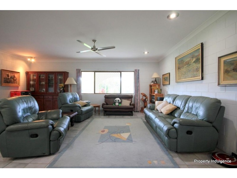 21 Arabian Place, Black River QLD 4818