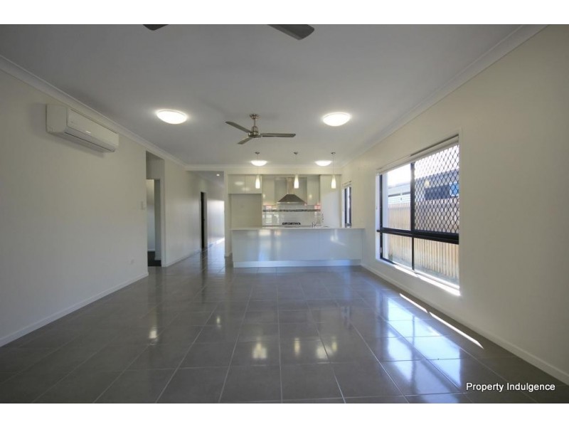 115 Daydream Circuit, Burdell QLD 4818