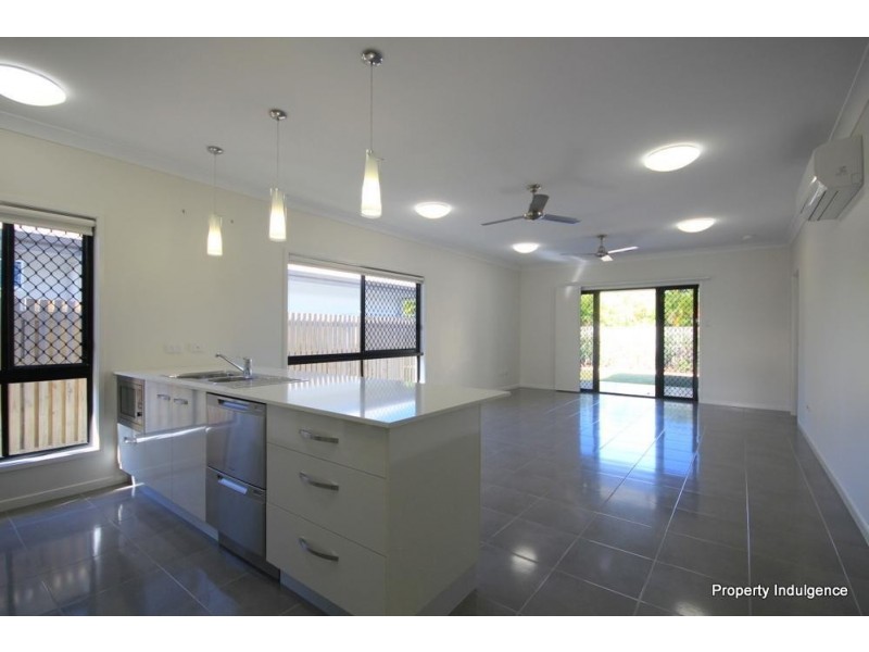 115 Daydream Circuit, Burdell QLD 4818