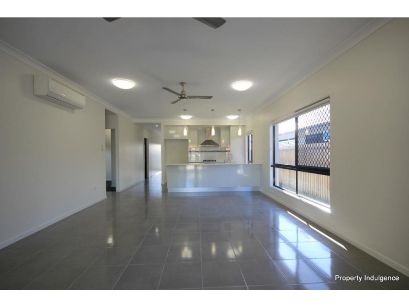 115 Daydream Circuit, Burdell QLD 4818