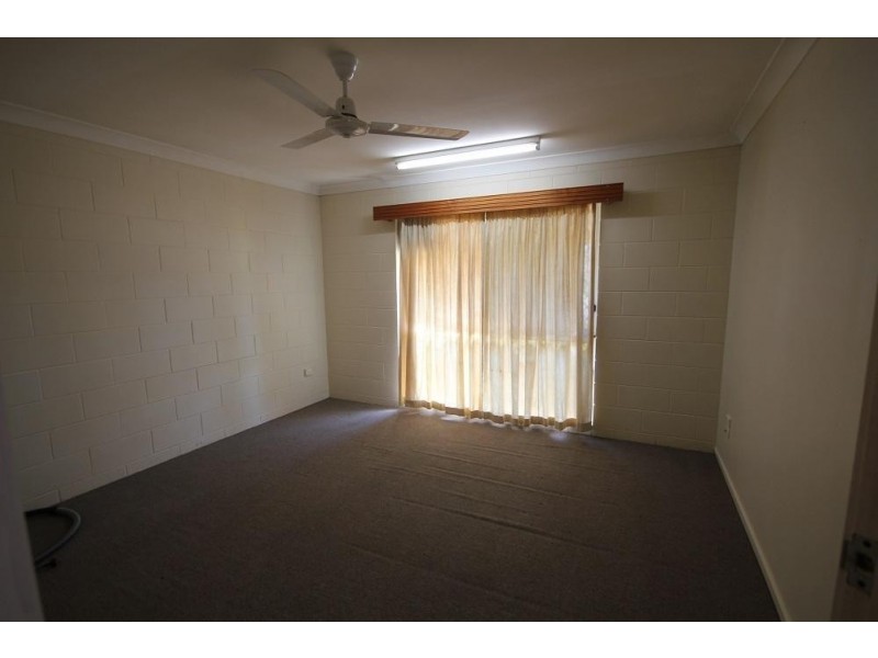 31  Hinchinbrook Drive, Kirwan QLD 4817