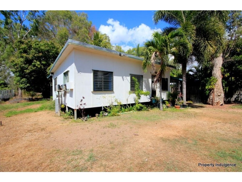 51 The Esplanade, Toolakea QLD 4818