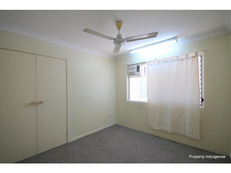 32 Hinchinbrook Drive, Kirwan QLD 4817