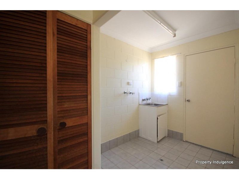 32 Hinchinbrook Drive, Kirwan QLD 4817