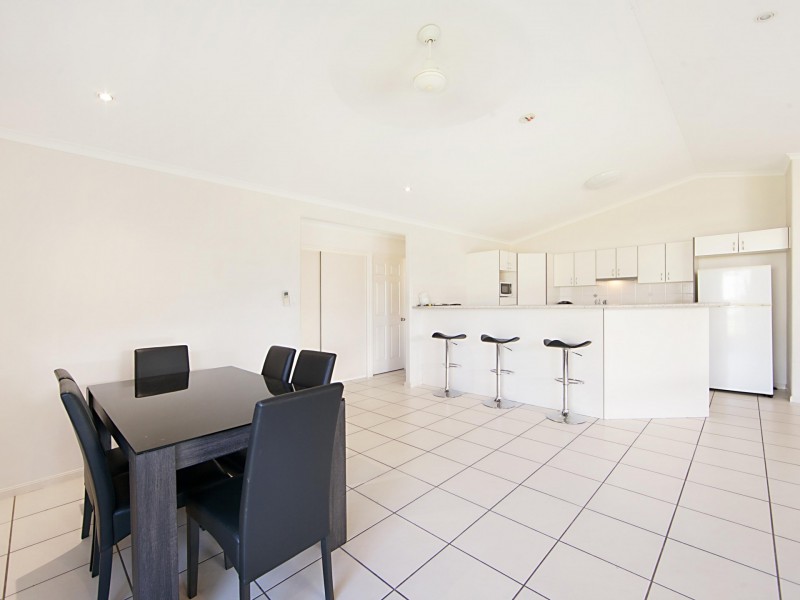 11 Anchorage Circuit, Bushland Beach QLD 4818