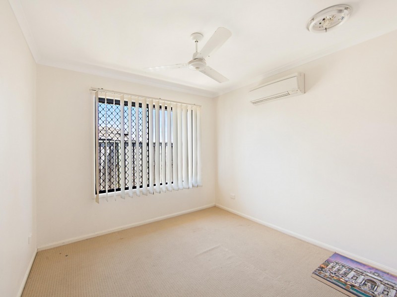11 Anchorage Circuit, Bushland Beach QLD 4818