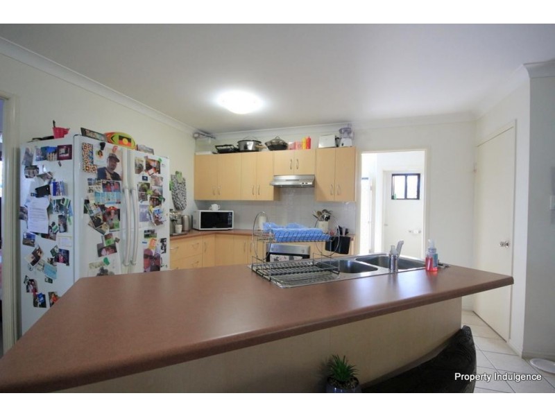 16 Janelle Street, Kelso QLD 4815