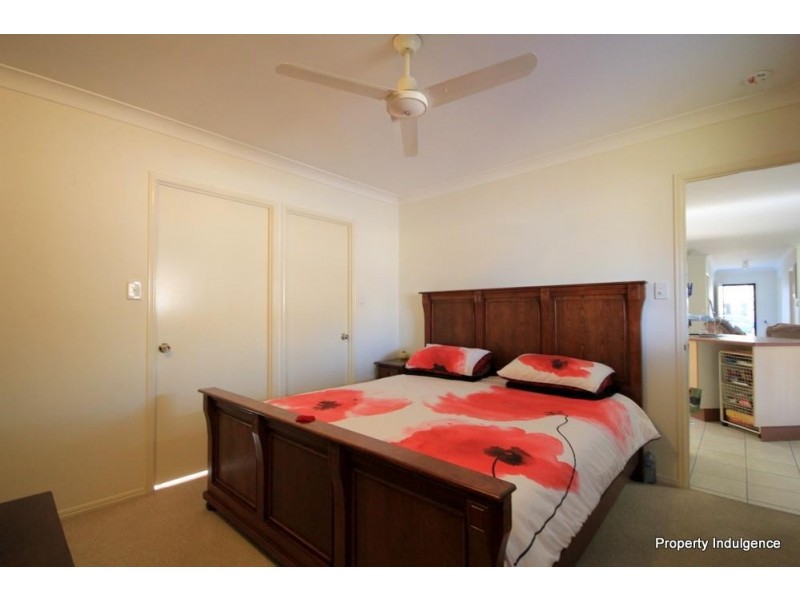 16 Janelle Street, Kelso QLD 4815