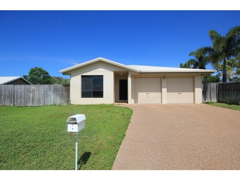 2  Cardno Court, Kelso QLD 4815