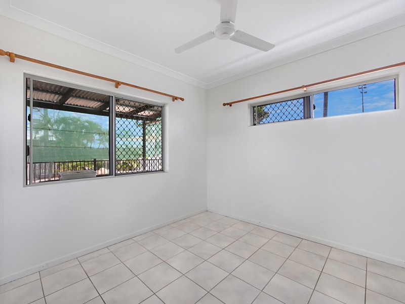 25 Colchester Crescent, Kirwan QLD 4817
