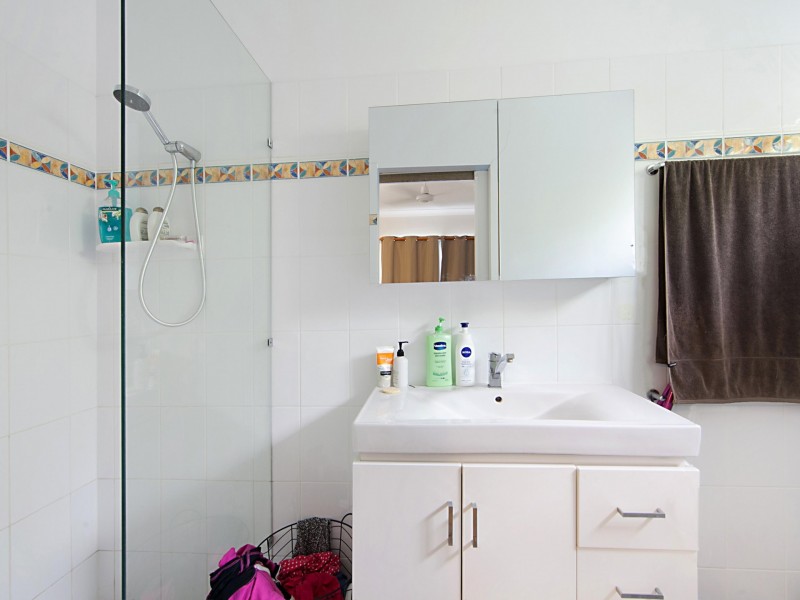 25 Colchester Crescent, Kirwan QLD 4817