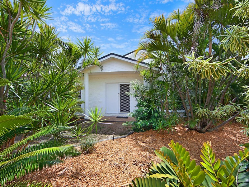 25 Colchester Crescent, Kirwan QLD 4817