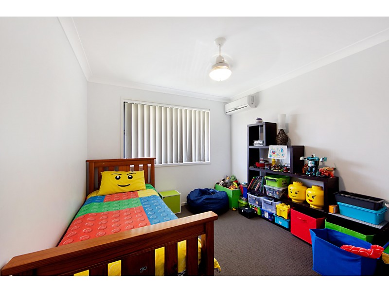 63 Sanctum Boulevard, Mount Low QLD 4818