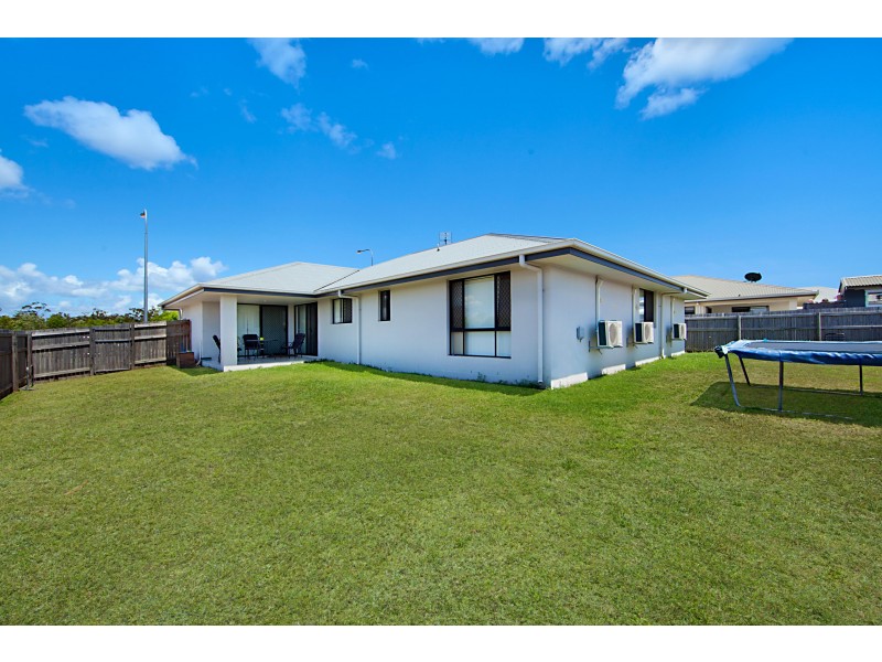 63 Sanctum Boulevard, Mount Low QLD 4818