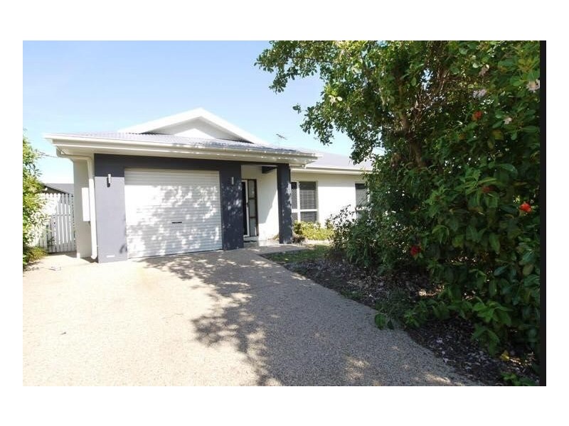 1a Strathburn Court, Mount Louisa QLD 4814