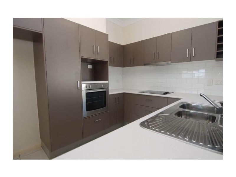 1a Strathburn Court, Mount Louisa QLD 4814