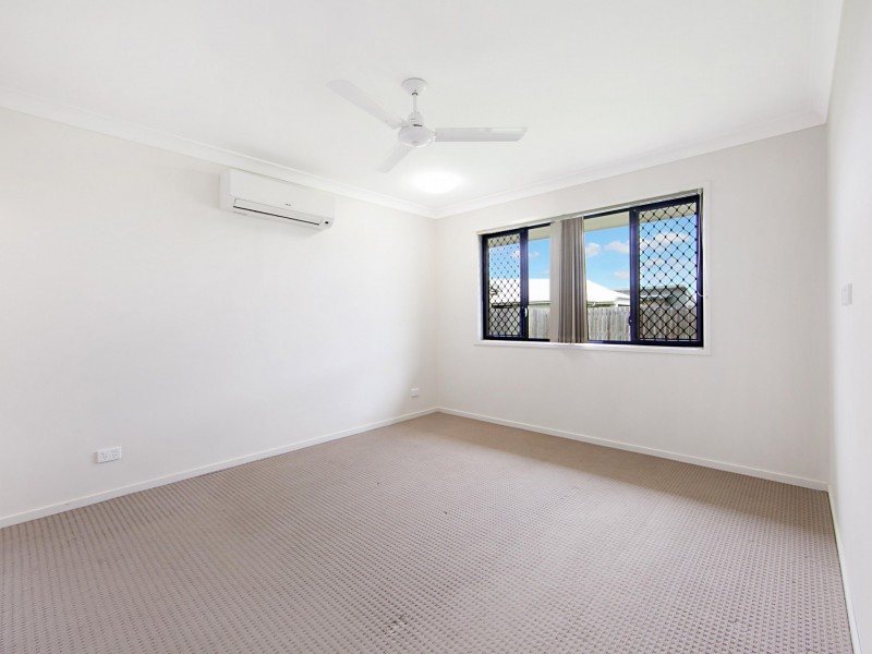 3 Catho Avenue, Mount Low QLD 4818