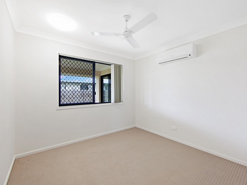 3 Catho Avenue, Mount Low QLD 4818