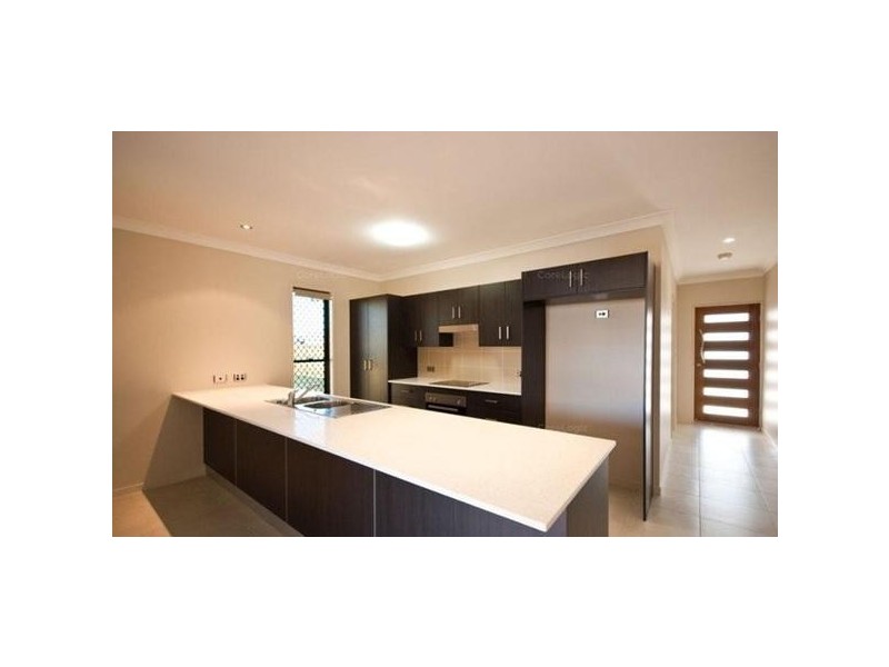 50 Tasman Circuit, Burdell QLD 4818