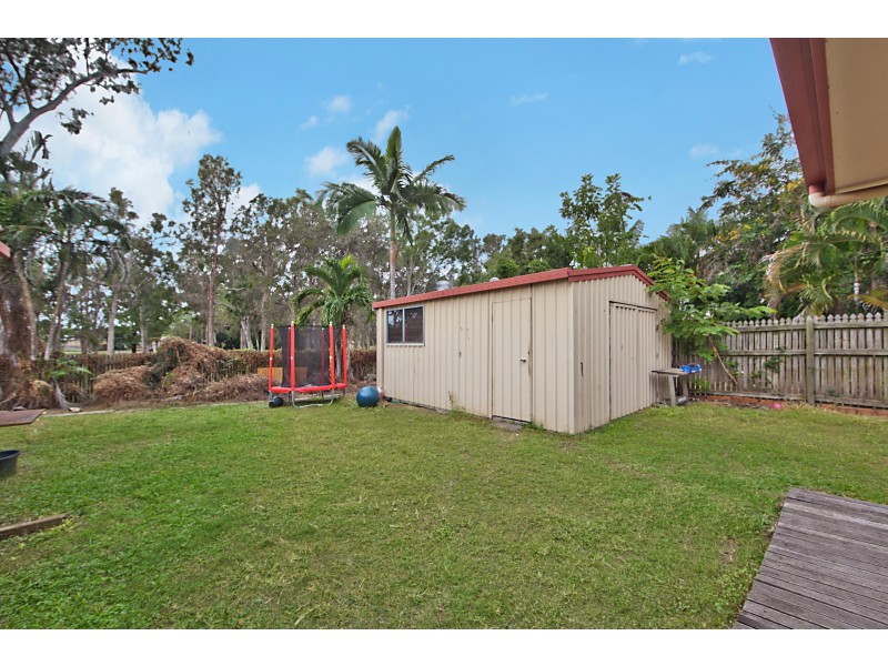 16 Luke Court, Bushland Beach QLD 4818