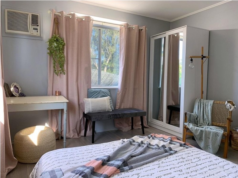 16 Barellan Street, Cranbrook QLD 4814