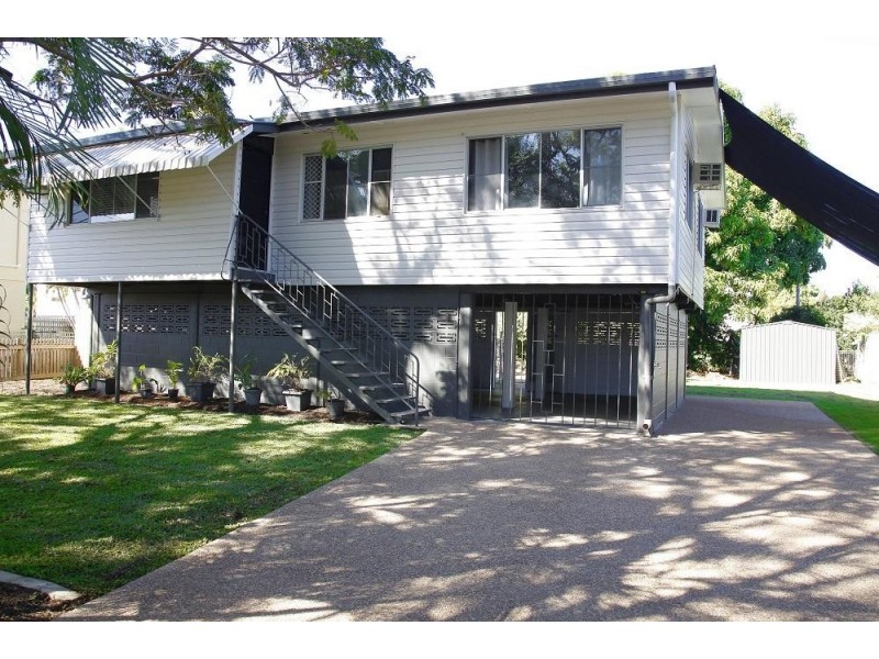 16 Barellan Street, Cranbrook QLD 4814