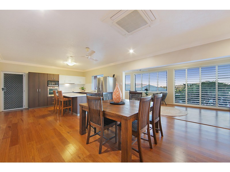 27 Tableland Terrace, Mount Louisa QLD 4814