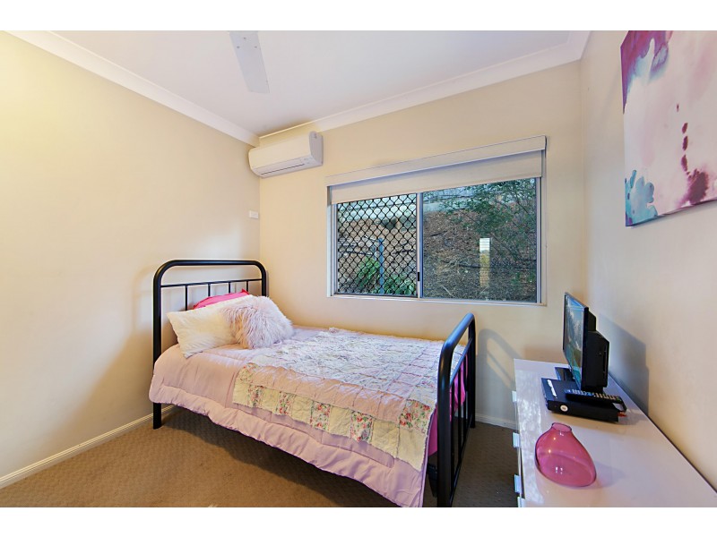 27 Tableland Terrace, Mount Louisa QLD 4814