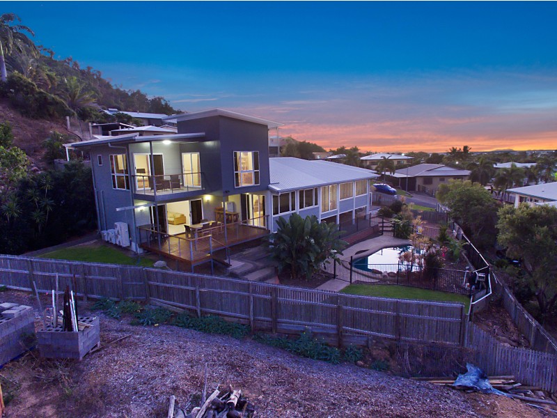 27 Tableland Terrace, Mount Louisa QLD 4814