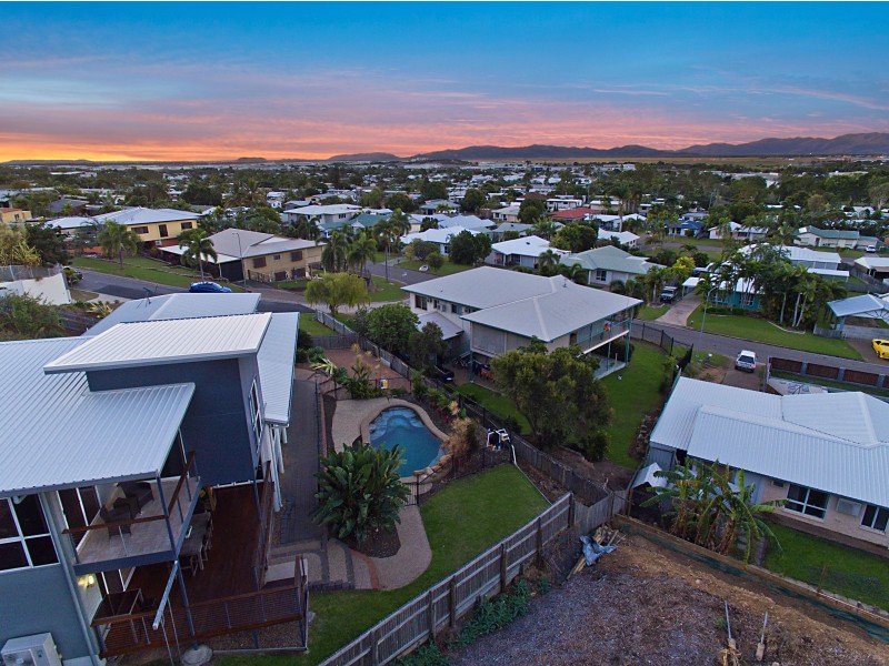 27 Tableland Terrace, Mount Louisa QLD 4814