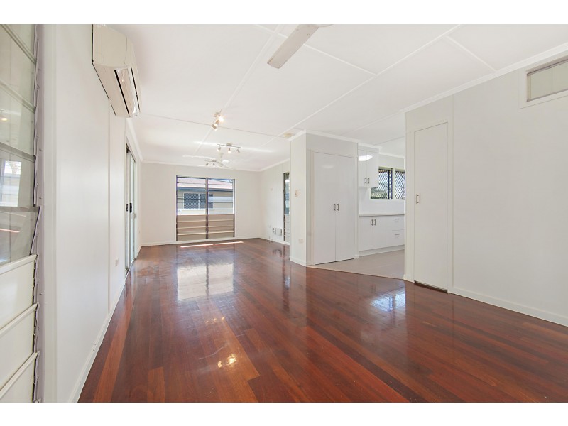 37 Blaxland Crescent, Vincent QLD 4814