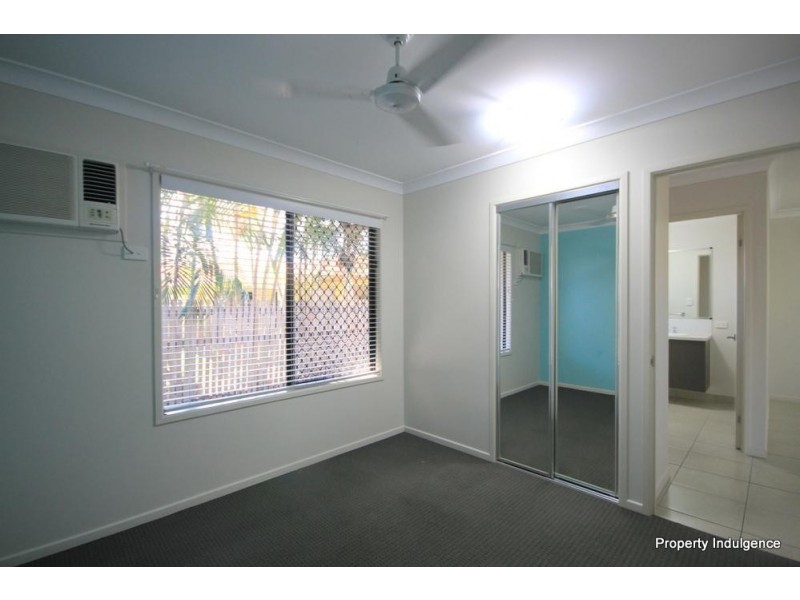 14 Bellamy Street, Rasmussen QLD 4815