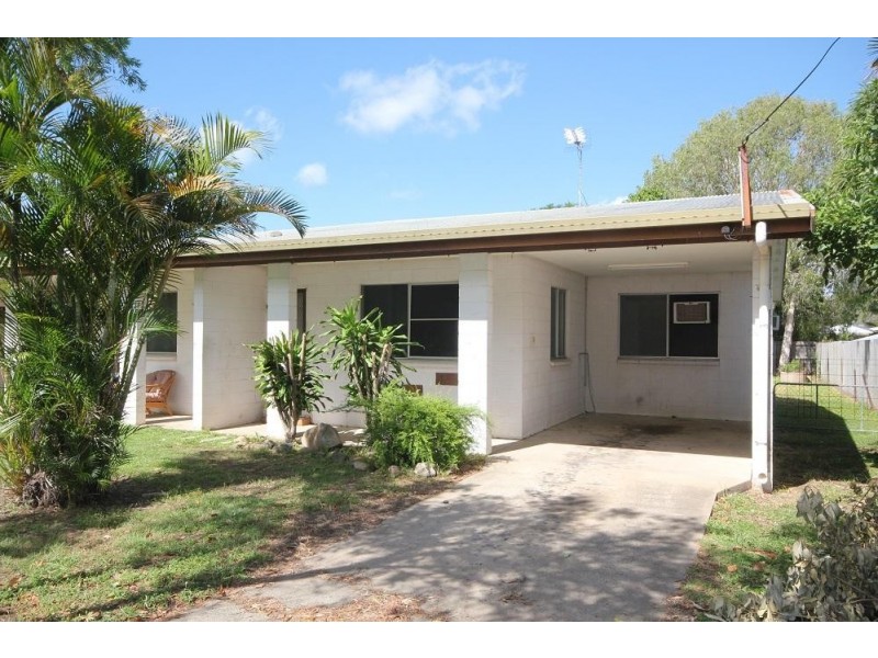 1077 Riverway Drive, Rasmussen QLD 4815