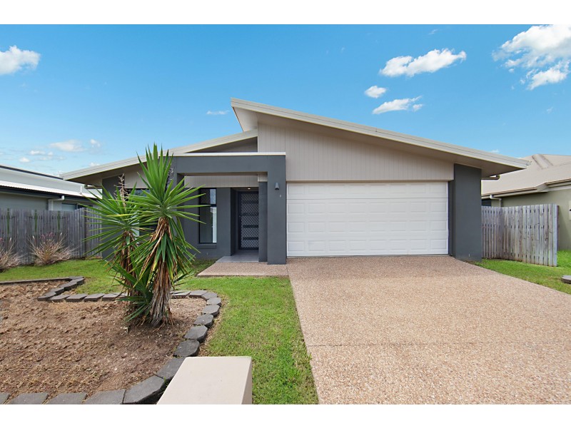 15  Barklya Street, Mount Low QLD 4818