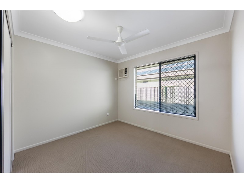 35 Eshelby Street, Bushland Beach QLD 4818