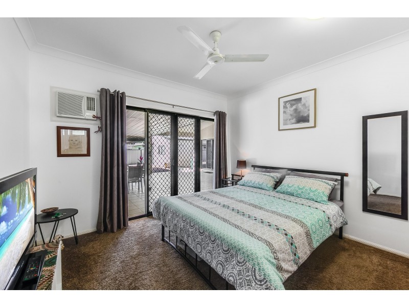 5 Violet Crescent, Rasmussen QLD 4815