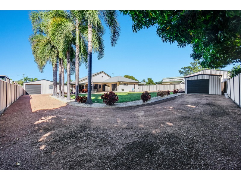 5 Violet Crescent, Rasmussen QLD 4815