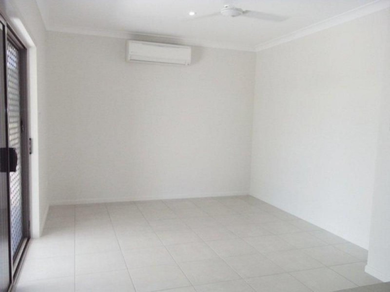24 Salamander Street, Toolakea QLD 4818
