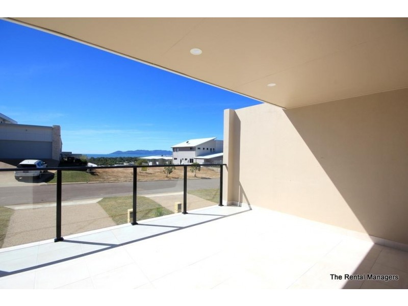 135b Goicoechea Drive, Bushland Beach QLD 4818