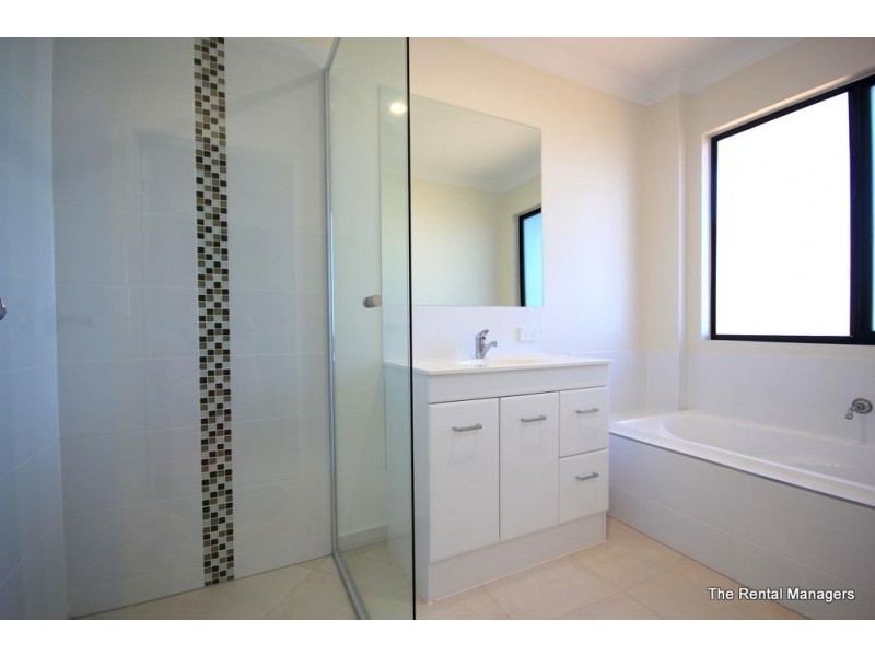 135b Goicoechea Drive, Bushland Beach QLD 4818