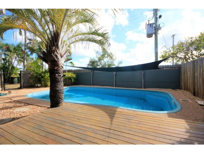 502 Bayswater Road, Mount Louisa QLD 4814