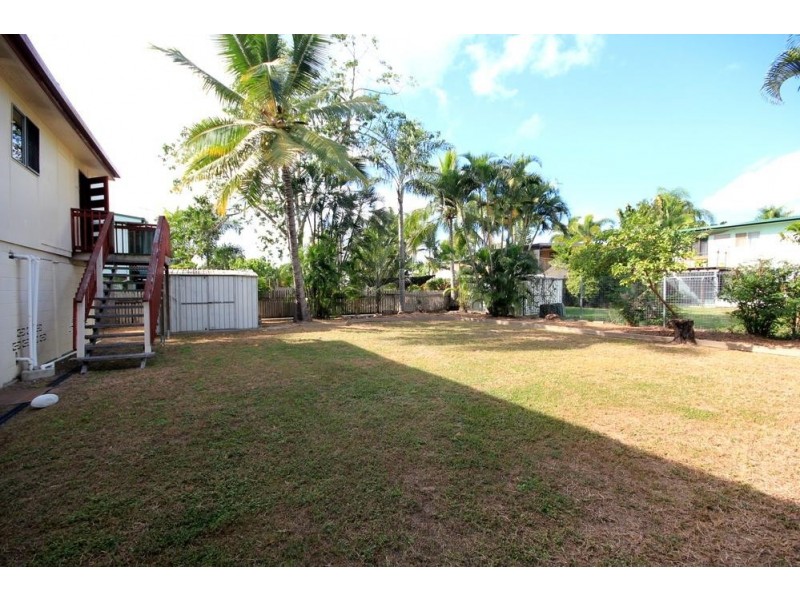 502 Bayswater Road, Mount Louisa QLD 4814