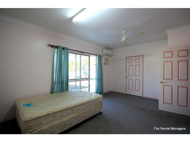 6 Sparre Street, Wulguru QLD 4811