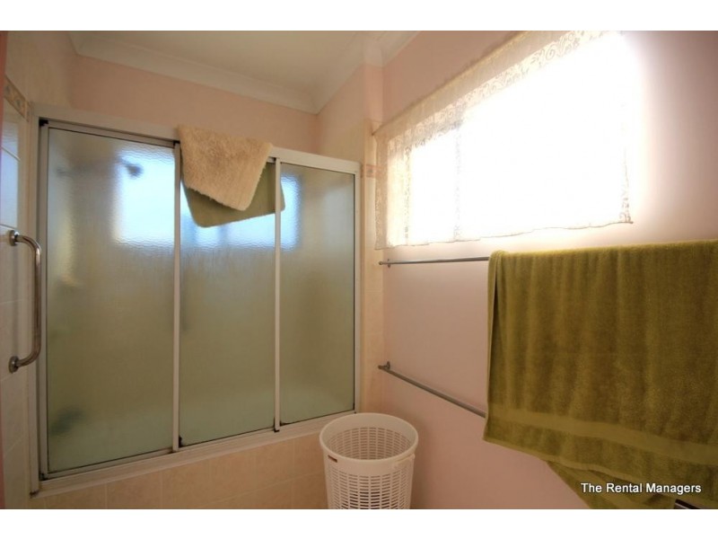 6 Sparre Street, Wulguru QLD 4811