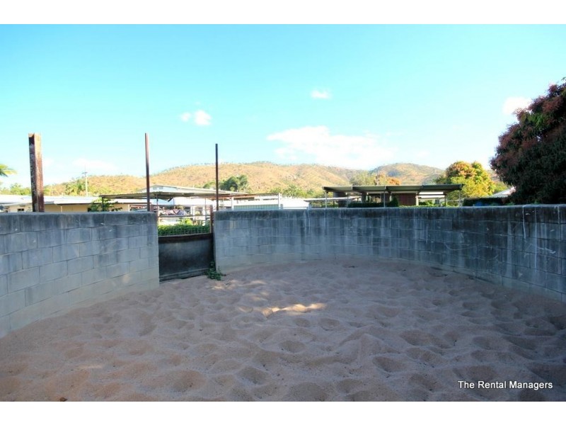 6 Sparre Street, Wulguru QLD 4811