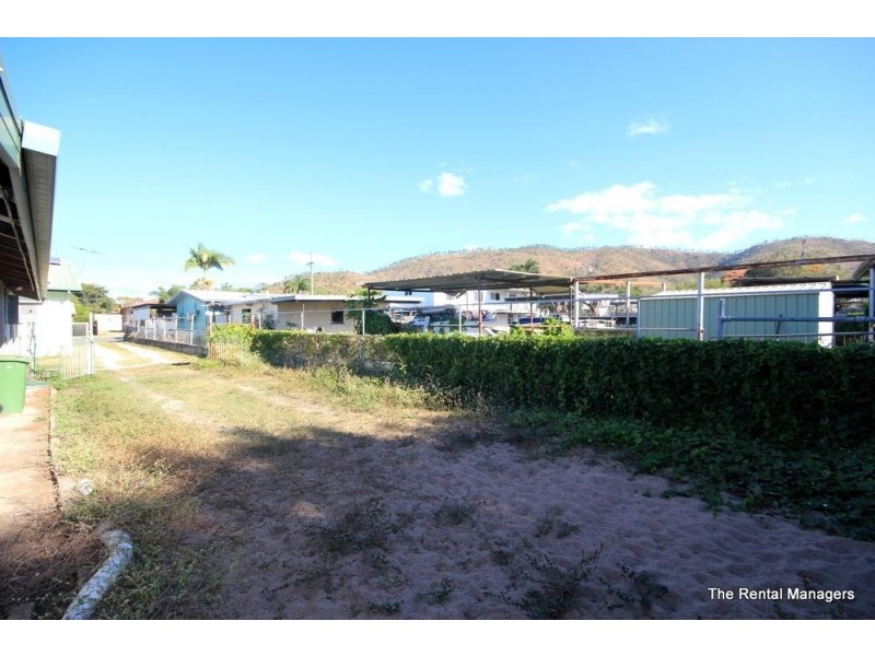 6 Sparre Street, Wulguru QLD 4811