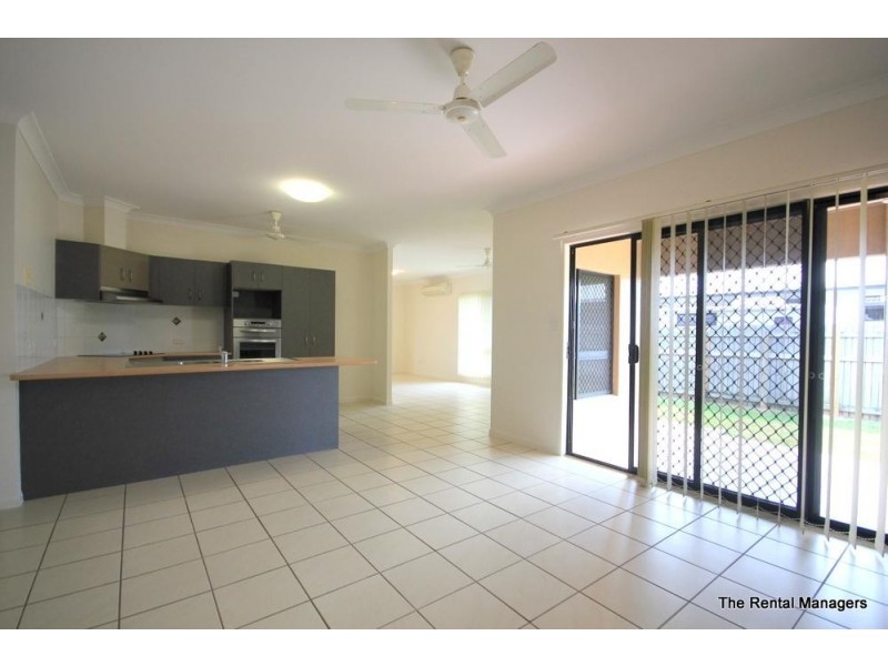 6 Catalina Street, Kirwan QLD 4817