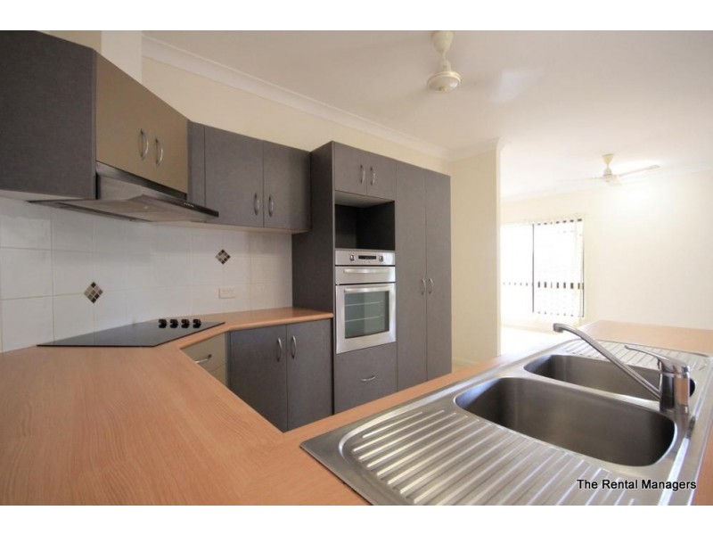 6 Catalina Street, Kirwan QLD 4817