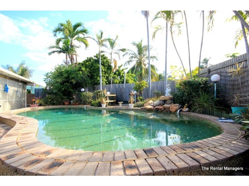 2a  Nicol Court, Annandale QLD 4814