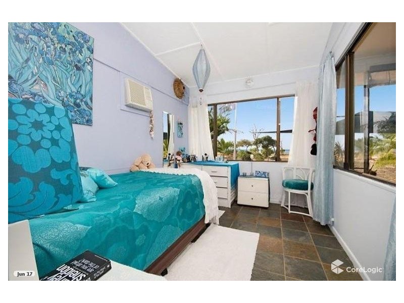 144 the Esplanade, Toolakea QLD 4818